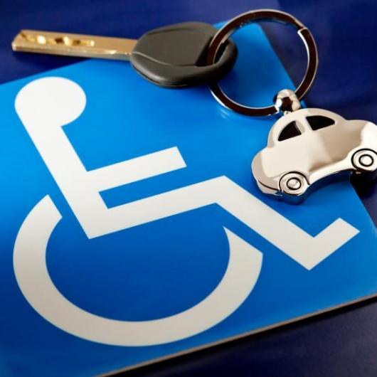 Vignette stationnement handicapé